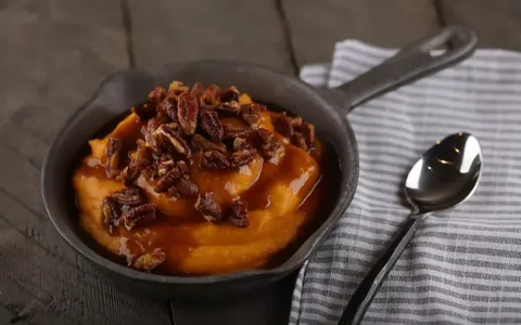 EspeletSpicedCandyPecans