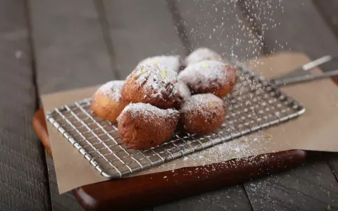 RicottaDoughnuts
